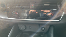 Nissan Qashqai 1.5 E-Power N-Connecta [Glass Roof] 5dr Auto Hybrid Hatchback